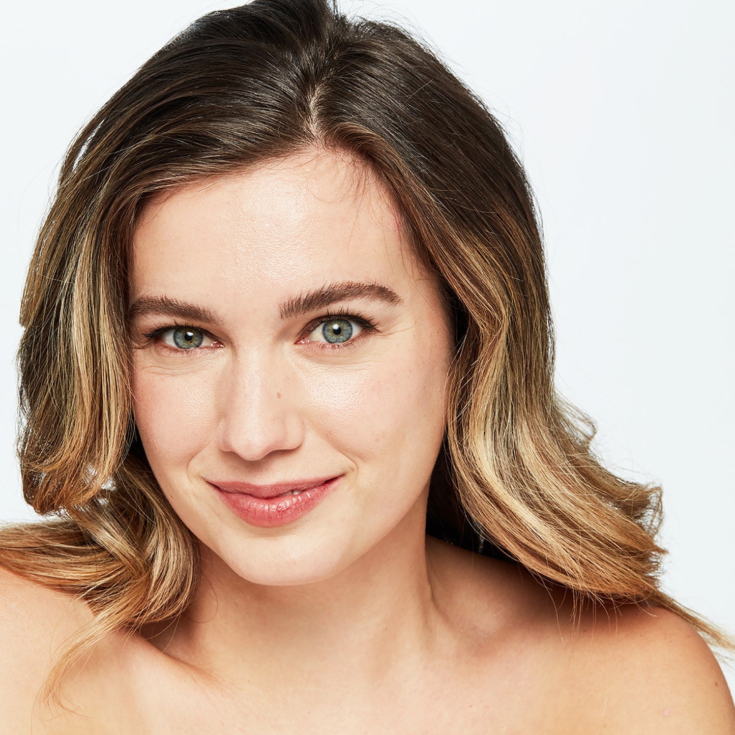 Brow Pen – Fine-Tipped Brow Definer For Eyebrows